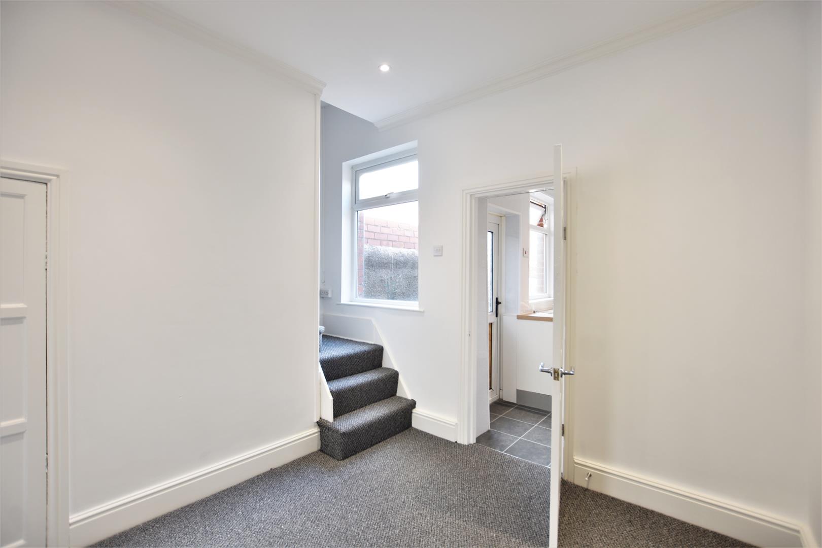 House Terraced Dominion Street